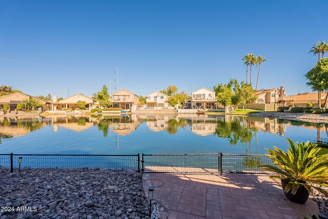 242 E Stonebridge Dr, Gilbert, AZ 85234 - water view with nearby suburban area