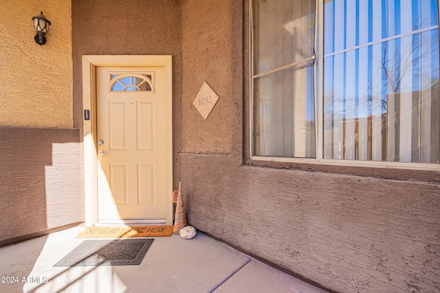 view of property entrance