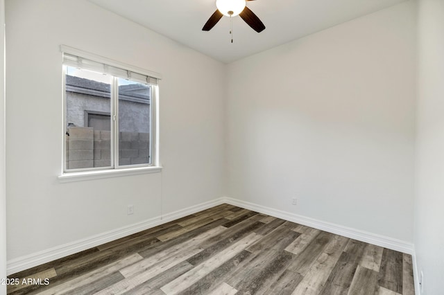3038 E Longhorn Dr, Gilbert, AZ 85297 - empty room with wood finished floors, ceiling fan, and baseboards