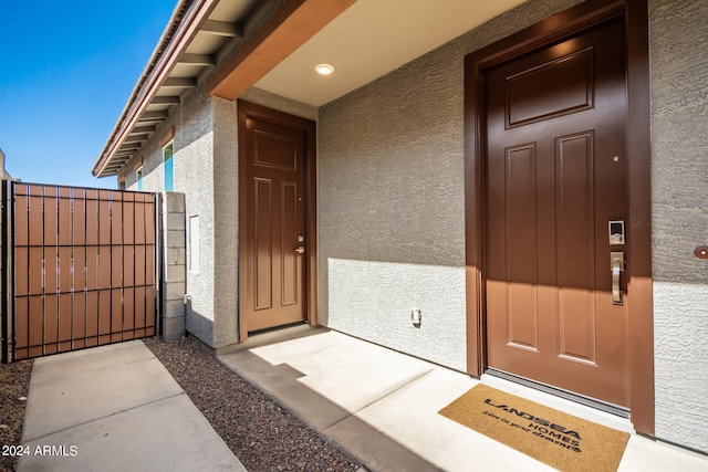 entrance to property with elevator