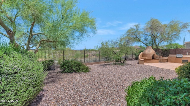42122 N Anthem Springs Rd, Anthem, AZ 85086 - fenced backyard with area for grilling and a patio area