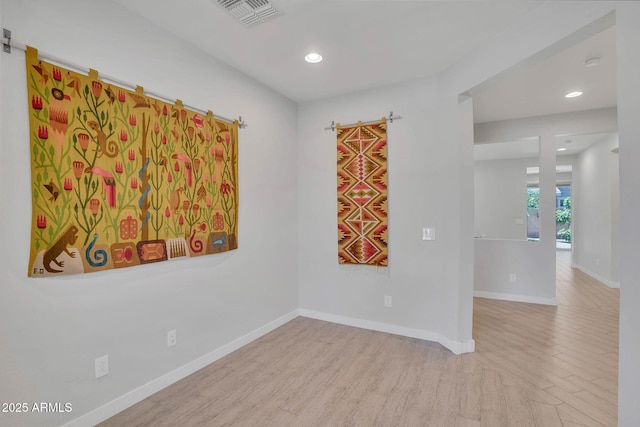 242 N Crosscreek Dr, Chandler, AZ 85225 - unfurnished room featuring wood finished floors, recessed lighting, and baseboards