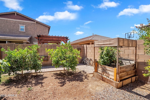 242 N Crosscreek Dr, Chandler, AZ 85225 - view of yard featuring a garden