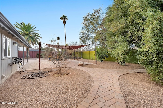 view of yard featuring a patio area