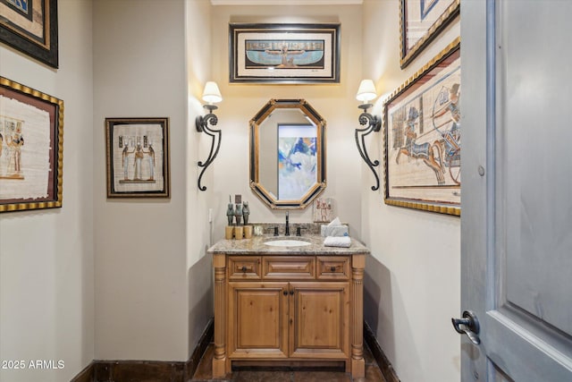 7846 E Wilderness Trl, Gold Canyon, AZ 85118 - bathroom featuring baseboards and vanity