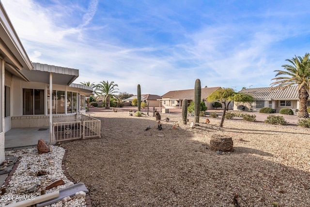 view of yard featuring a patio