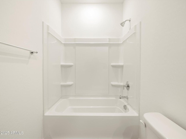 full bath with toilet and bathtub / shower combination