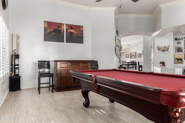 rec room with ceiling fan, crown molding, and billiards