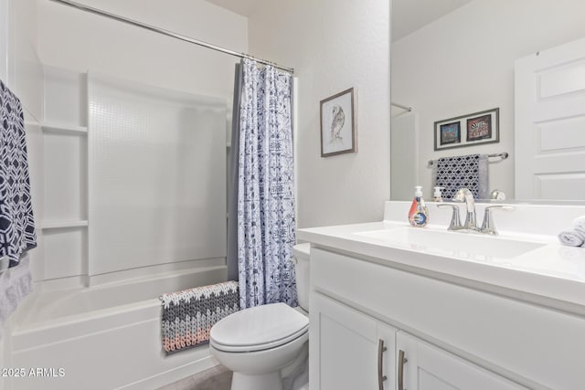 full bath featuring vanity, toilet, and shower / tub combo with curtain