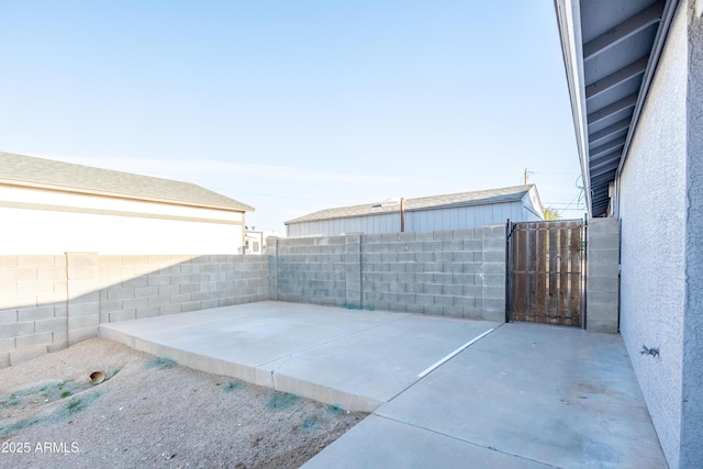 17824 E Chestnut Dr, Queen Creek, AZ 85142 - view of patio with a fenced backyard
