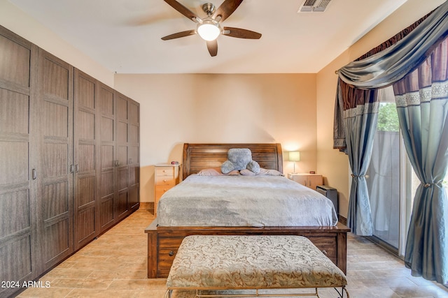 bedroom featuring ceiling fan