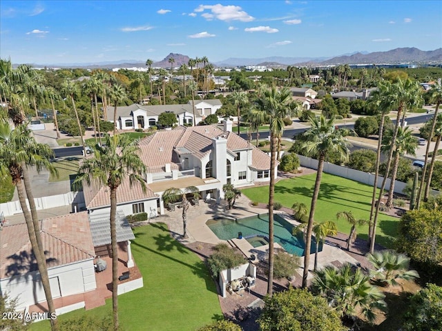 bird's eye view with a mountain view