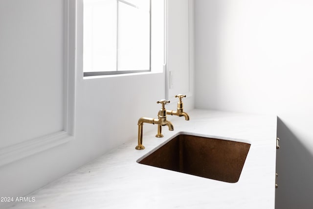 details with sink