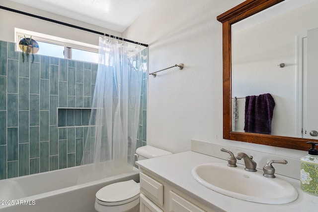 706 N El Dorado Dr, Gilbert, AZ 85233 - bathroom featuring toilet, vanity, and shower / bathtub combination with curtain