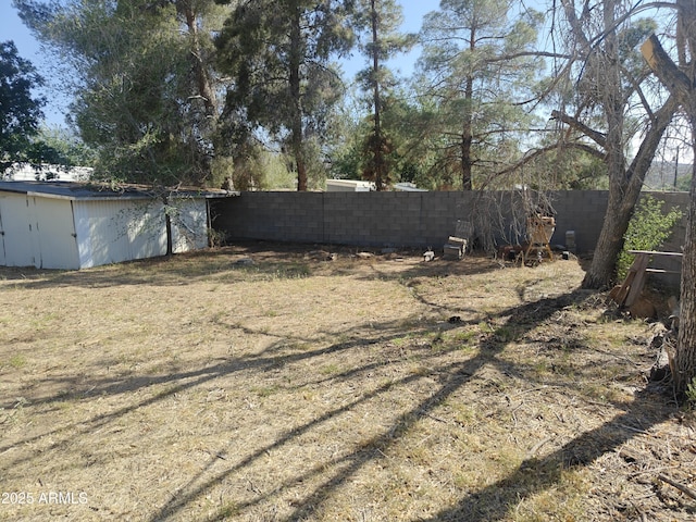 5463 E Roberts Dr, Globe, AZ 85501 - view of fenced backyard
