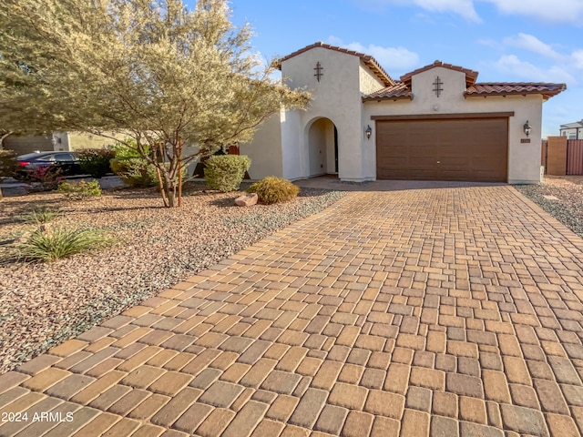 view of front of house featuring a garage