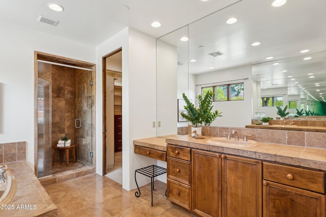 7701 E Golden Eagle Cir, Gold Canyon, AZ 85118