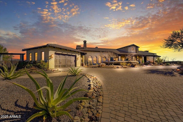 view of front facade with a garage