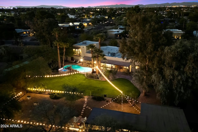 view of aerial view at dusk