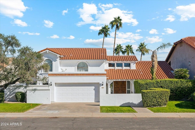 view of front facade featuring a garage