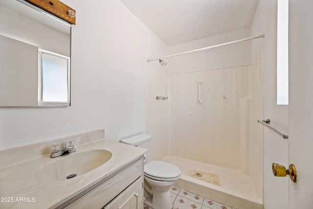 312 W Saddle Ln, Payson, AZ 85541 - full bath featuring vanity and a shower