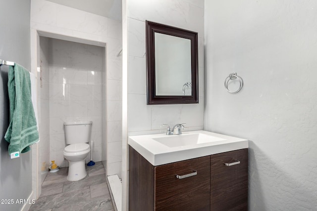 2064 W 2nd St, Mesa, AZ 85201 - bathroom with vanity and toilet