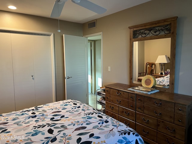 bedroom featuring a closet and ceiling fan