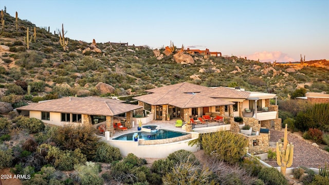 11070 E Rolling Rock Dr, Scottsdale, AZ 85262 - pool featuring fence and outdoor lounge area