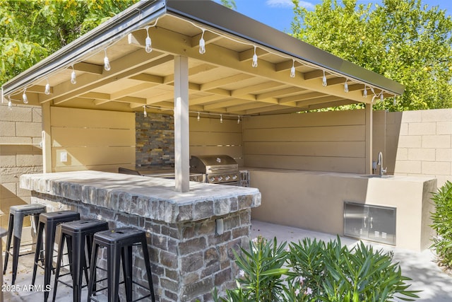 6918 E Ivyglen St, Mesa, AZ 85207 - view of patio / terrace