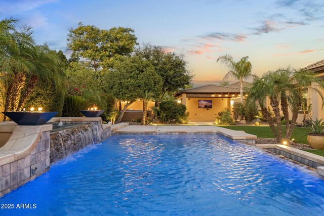 6918 E Ivyglen St, Mesa, AZ 85207 - view of swimming pool