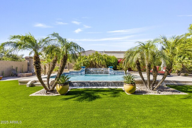 6918 E Ivyglen St, Mesa, AZ 85207 - view of yard featuring a patio area