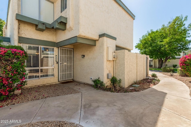9046 N 51st Ln, Glendale, AZ 85302 - property entrance featuring stucco siding