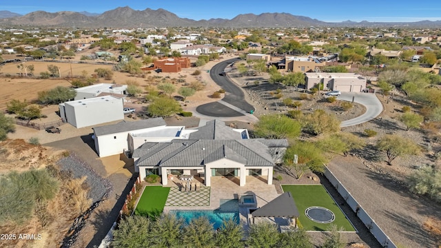 bird's eye view featuring a mountain view