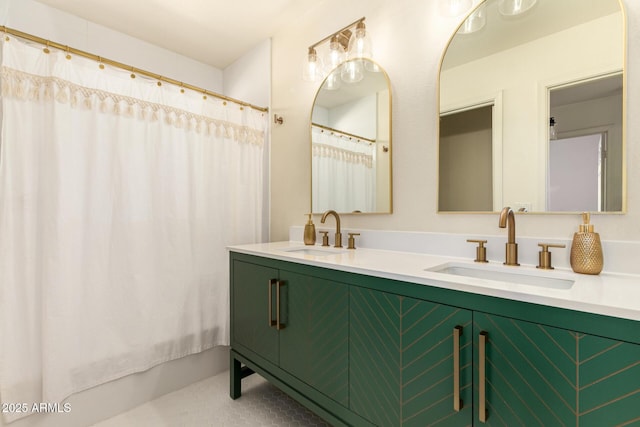 1421 E Charleston Ave, Phoenix, AZ 85022 - full bath featuring double vanity
