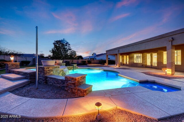 3531 E Norwood Cir, Mesa, AZ 85213 - view of pool with a jacuzzi, an outdoor kitchen, a patio, and a fenced backyard