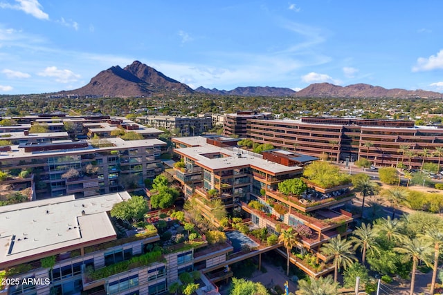 bird's eye view with a mountain view