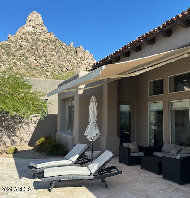 view of patio / terrace featuring an outdoor living space