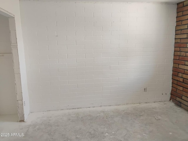 2435 E 13th St, Douglas, AZ 85607 - view of below grade area