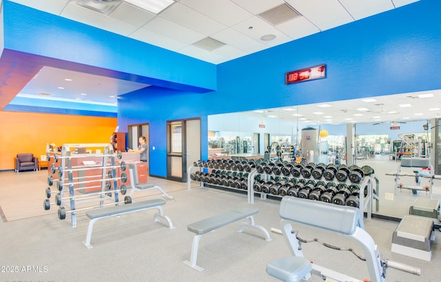 exercise room featuring visible vents