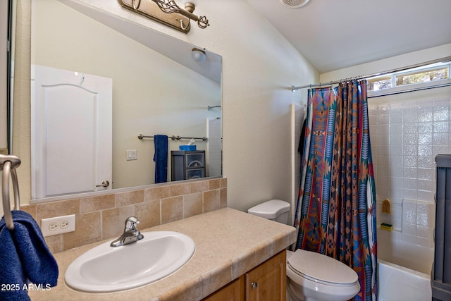2041 W Hacienda Way, Show Low, AZ 85901 - full bath featuring lofted ceiling, toilet, shower / tub combo with curtain, vanity, and backsplash