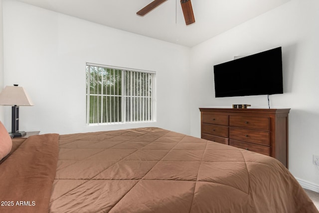 bedroom featuring a ceiling fan