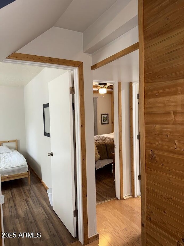 691 N Pyle Ranch Rd, Payson, AZ 85541 - bedroom featuring wood finished floors and vaulted ceiling