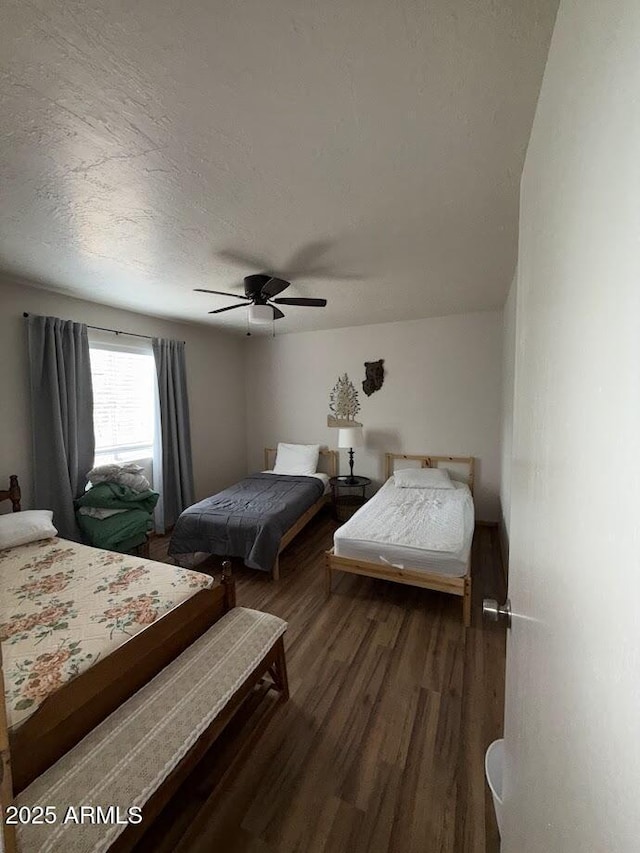 691 N Pyle Ranch Rd, Payson, AZ 85541 - bedroom featuring wood finished floors and ceiling fan