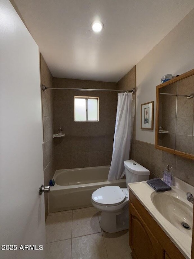691 N Pyle Ranch Rd, Payson, AZ 85541 - full bathroom featuring shower / bathtub combination with curtain, vanity, toilet, and tile patterned floors