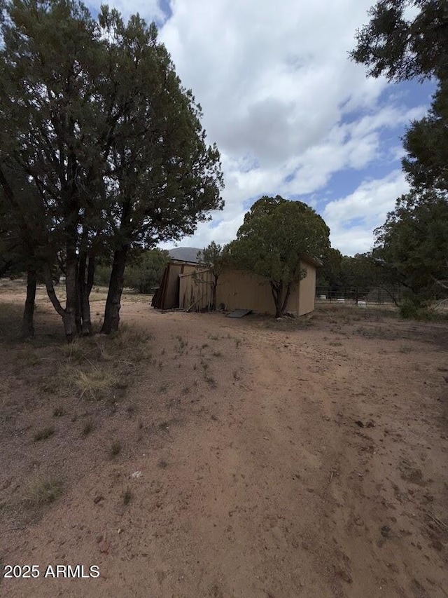 691 N Pyle Ranch Rd, Payson, AZ 85541 - view of yard with an outbuilding