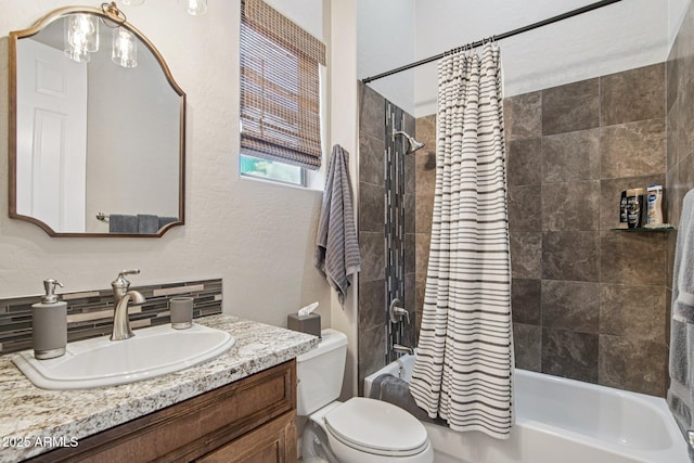 42429 N Cross Timbers Ct, Anthem, AZ 85086 - bathroom featuring shower / bath combination with curtain, toilet, and vanity