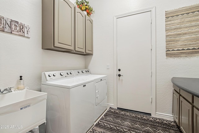 42429 N Cross Timbers Ct, Anthem, AZ 85086 - laundry area featuring independent washer and dryer and cabinet space