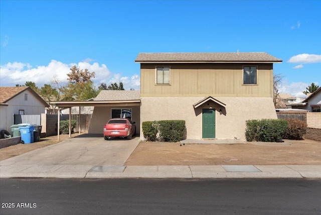 view of front facade featuring a carport