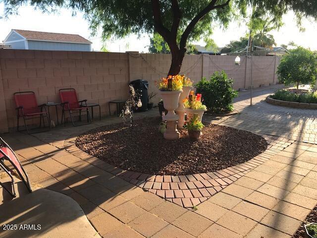 6334 E Albany St, Mesa, AZ 85205 - view of patio / terrace