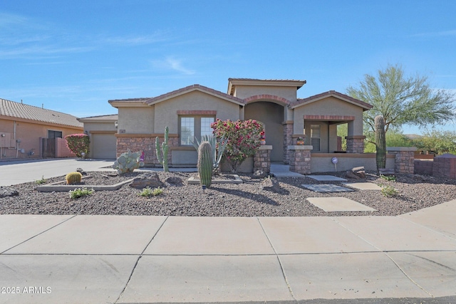 view of front facade featuring a garage